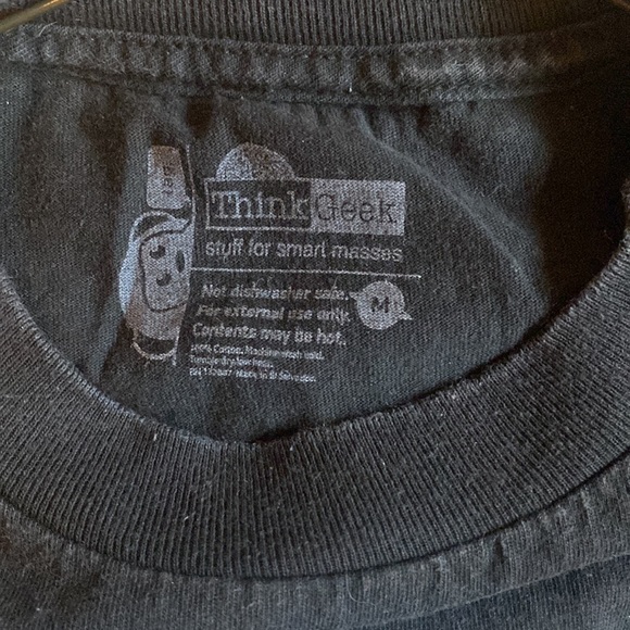 Think Geek t-shirt - Halloween graphic - Picture 3 of 3